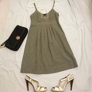 Size 2 gingham Theory dress