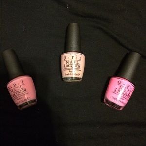 ⭐️Please don't buy⭐️THREE OPI Nail Polishes 🎀