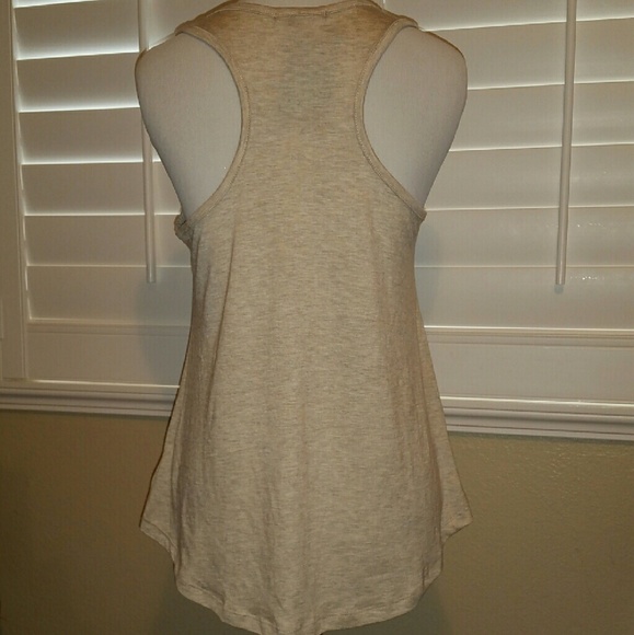 💥LAST💥Graphic heart and arrows racer back tank - Picture 2 of 2