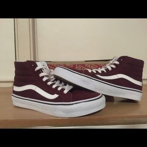 suede maroon slim Sk8-hi
