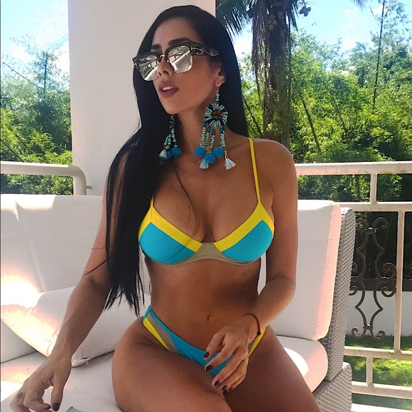 Meet your Posher, Monica - Picture 8 of 8