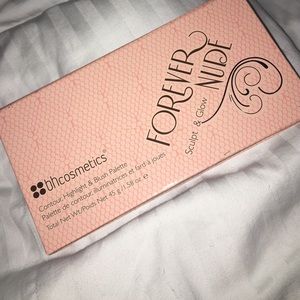 Forever nude sculpt & glow