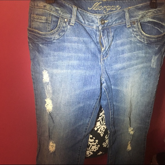 Delia's Morgan Bootcut distressed jeans 14
