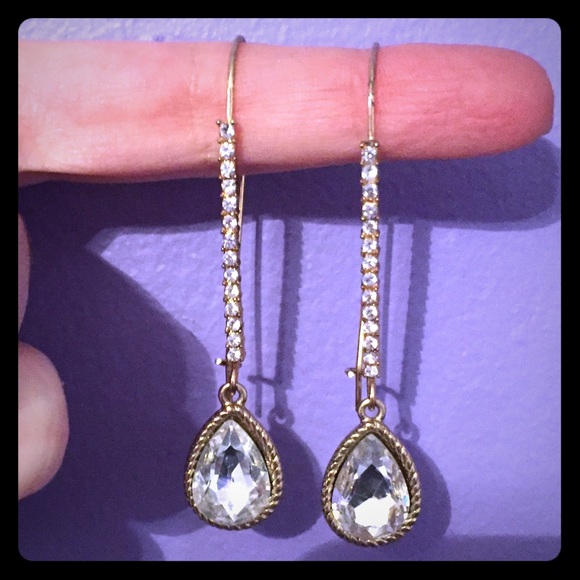 ***TWO (2) Piece*** Fashion Earrings