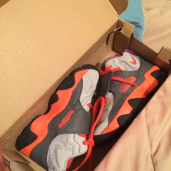 Nike speed turfs