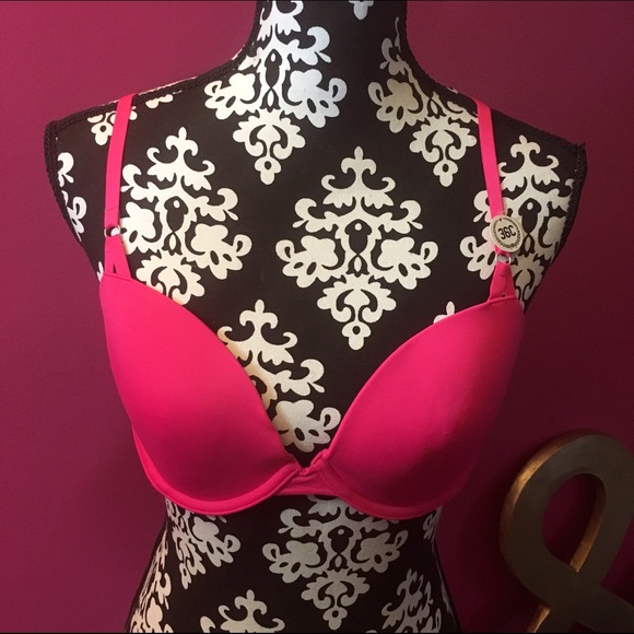 Hot pink Demi bra by PINK 36C