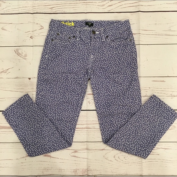 ❌SOLD❌ • J. Crew •• Toothpick Jeans • - Picture 2 of 4