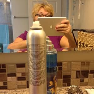 Meet your Posher, Leslie