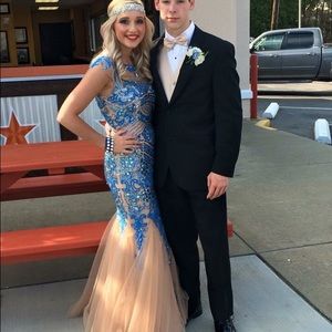 Sherri Hill prom dress