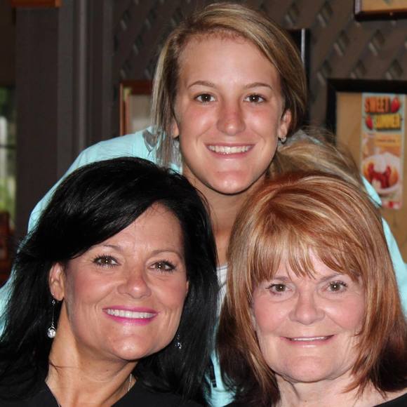 Meet your Posher, Stephanie