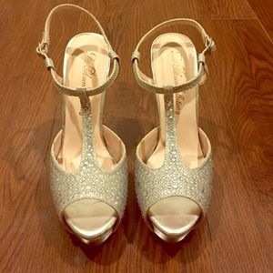 Bridal shoes