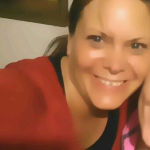 Meet your Posher, Angie