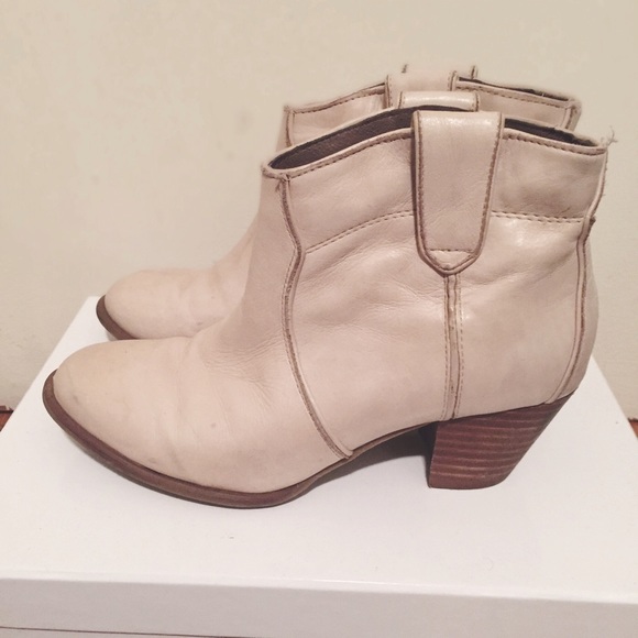 Aldo Ankle Leather Booties