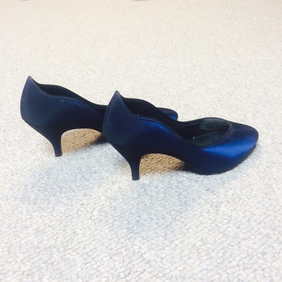 Nadine by Bridal Originals blue heels - Picture 2 of 4