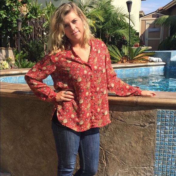 Bohemian style floral shirt - Picture 2 of 2