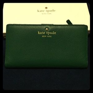 Kate spade Cobble Hill Stacy wallet