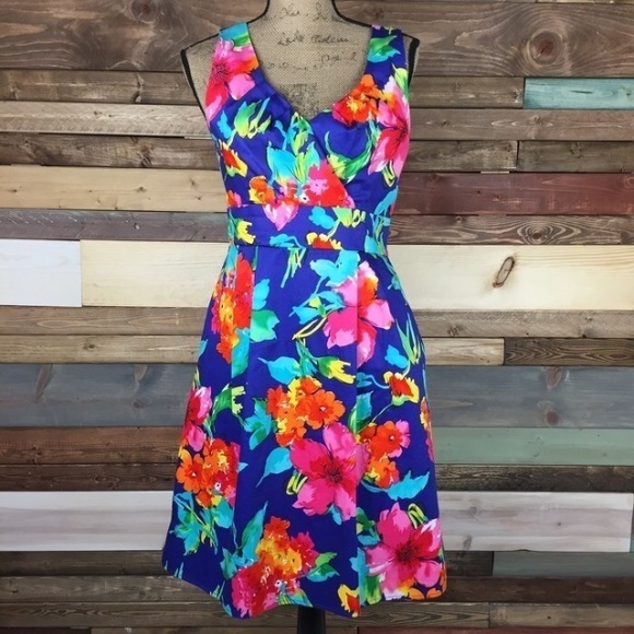 Spense Dresses & Skirts - Spense Bright Floral Cut Out Back Sundress - Sz 6