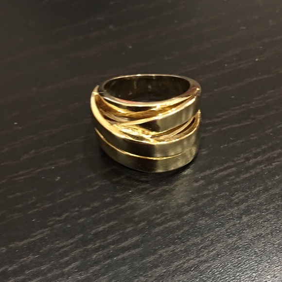 Banana Republic Jewelry - Banana Republic Gold Layered Ring