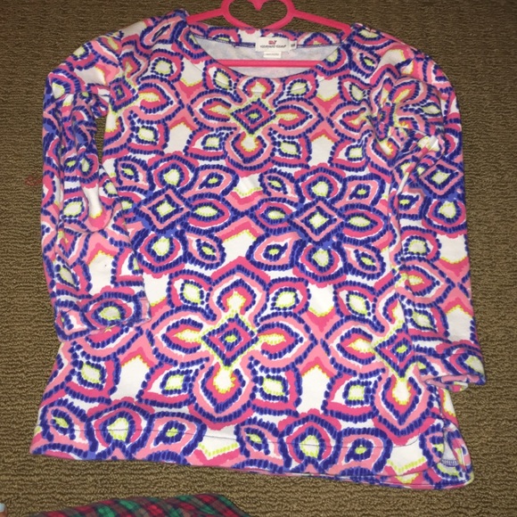 Vineyard vines top sizeXXS fits more like XS/S :)