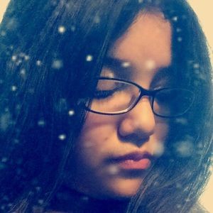 Meet your Posher, Tania