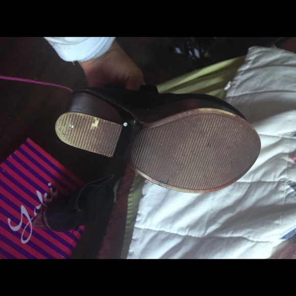 Platform ankle booties - Picture 4 of 4