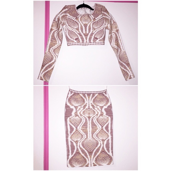 Two Piece Bandage Skirt Set - Picture 4 of 4