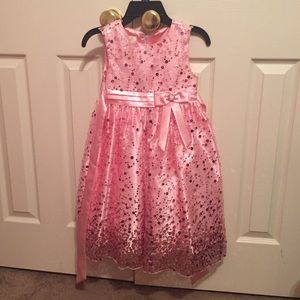 Girls dress