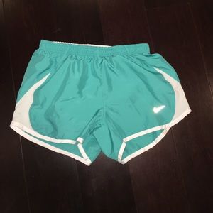 Nike 3" Tempo Running Shorts