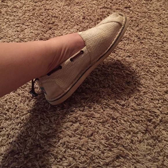 toms!