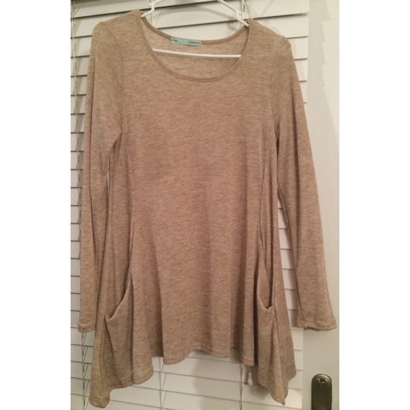 pocket tunic