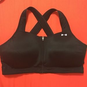 UA Front-zip Sports Bra