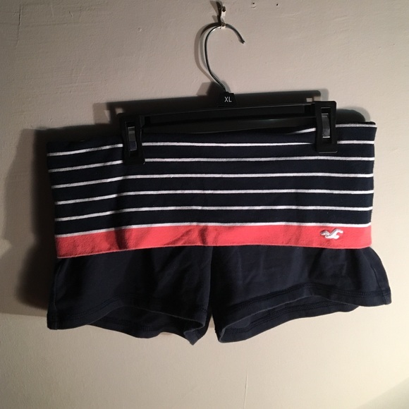 Hollister yoga shorts