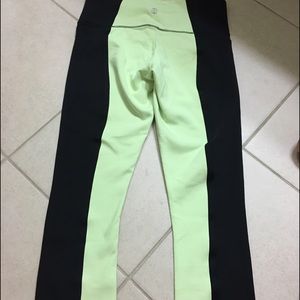 *24 HR PRICE DROP! Lulu lemon cropped leggings NEW
