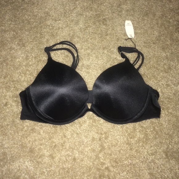 Victoria's Secret very sexy push up black bra