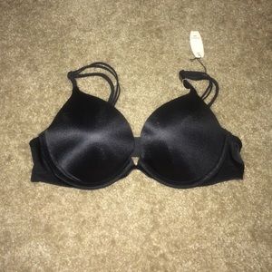 Victoria's Secret very sexy push up black bra