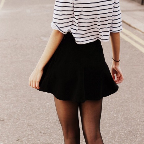 ✨HP✨American Apparel Black Denim Circle Skirt