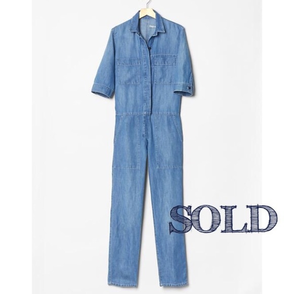 **SOLD**Gap Denim Jumpsuit - Picture 1 of 3