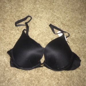 Victoria's secret very sexy plunge bra