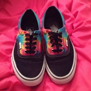 Tie Dye Era Vans🌈🌈🌈