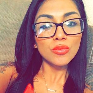 Meet your Posher, Josie