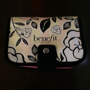 Benefit Cosmetics Travel Makeup Bag