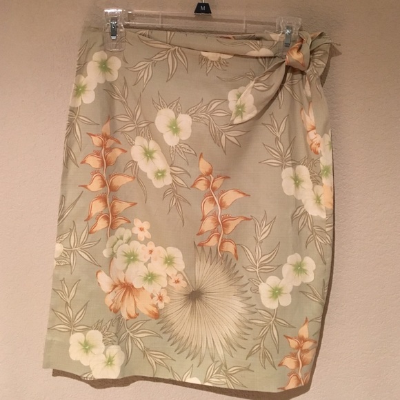 Wrap around skirt/ stretch