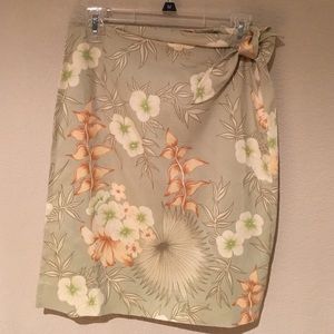 Wrap around skirt/ stretch