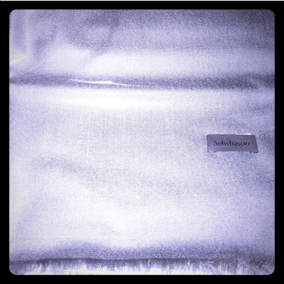 🌟NIP: Soft Ombre Grey Scarf- Brand new. Amore P. - Picture 4 of 4