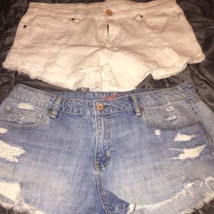 Plus size Distressed jean shorts size 14