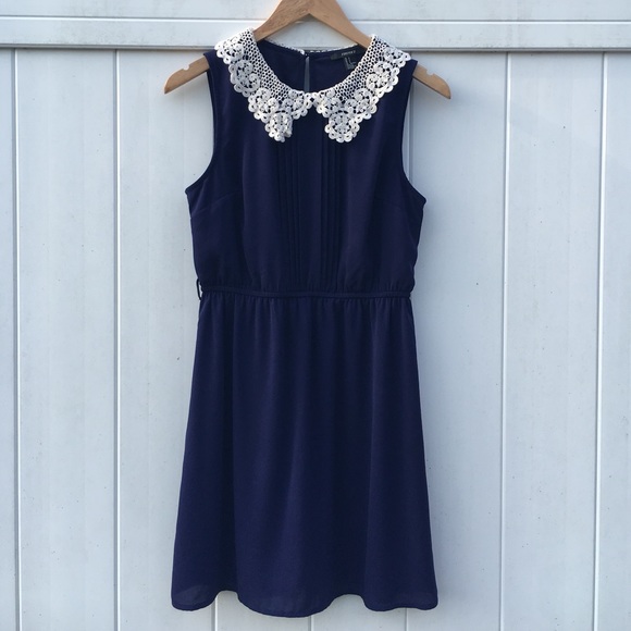 Lace Collared Dress!
