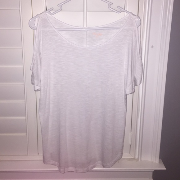 White mudd cold shoulder top