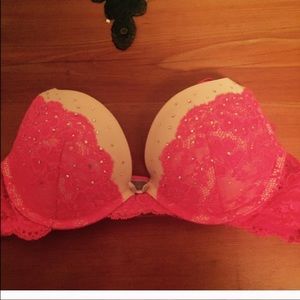 Victoria's Secret Intimates & Sleepwear - Bra and panties set Victoria's Secret Intimates & Sleepwear - Bra and panties set