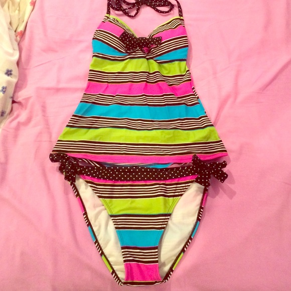 ‼️TRADE ITEM‼️Striped tankini set