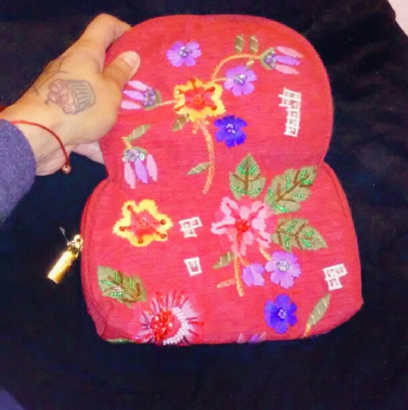 Nwot marco avani clutch